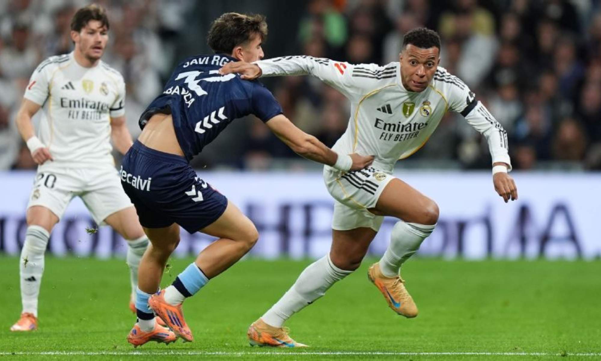 El nuevo césped del Bernabéu le está dando problemas a varios jugadores del Real Madrid