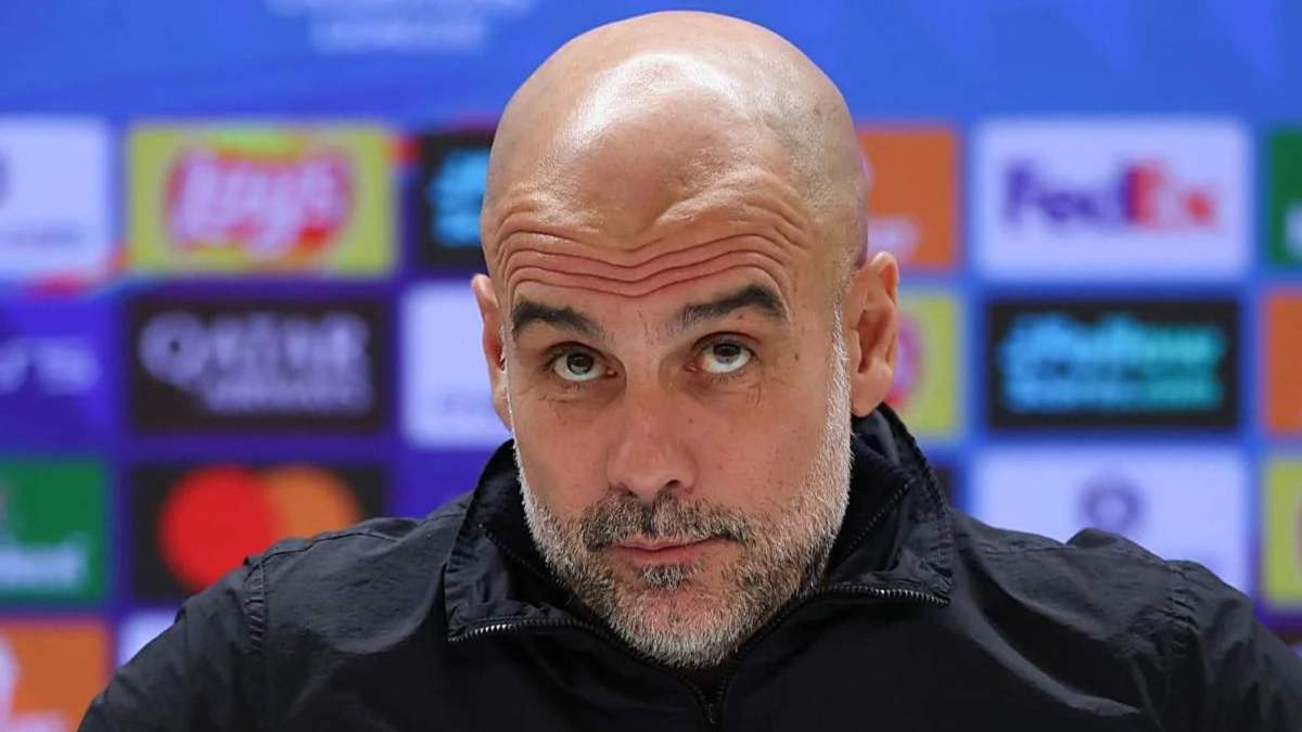 Pep Guardiola en sala de prensa Pep Guardiola en sala de prensa