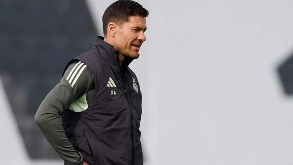 Xabi Alonso, en el entrenamiento de este martes por la mañana en Valdebebas.