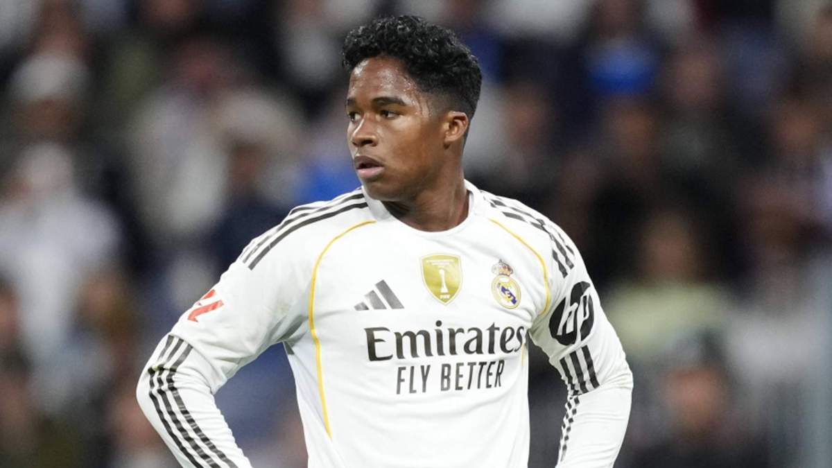 Endrick jugando un partido con el Real Madrid. 