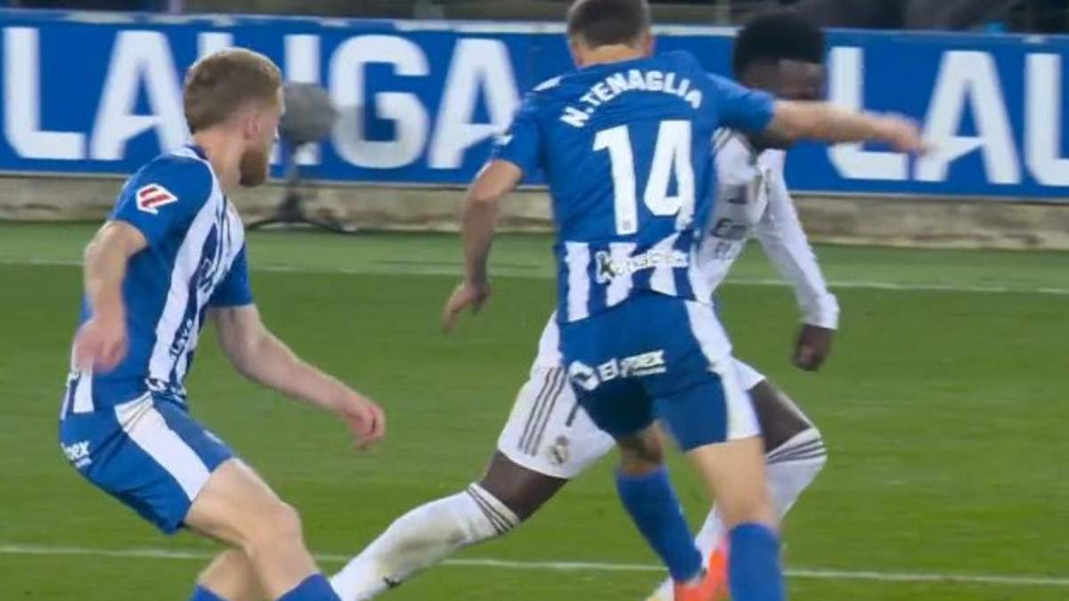 El penalti claro de Tenaglia sobre Vinicius Junior El penalti claro de Tenaglia sobre Vinicius Junior