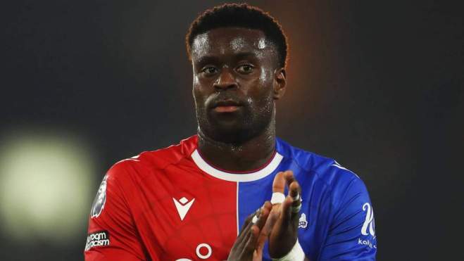 Marc Guéhi jugando un partido con el Crystal Palace. Marc Guéhi jugando un partido con el Crystal Palace.