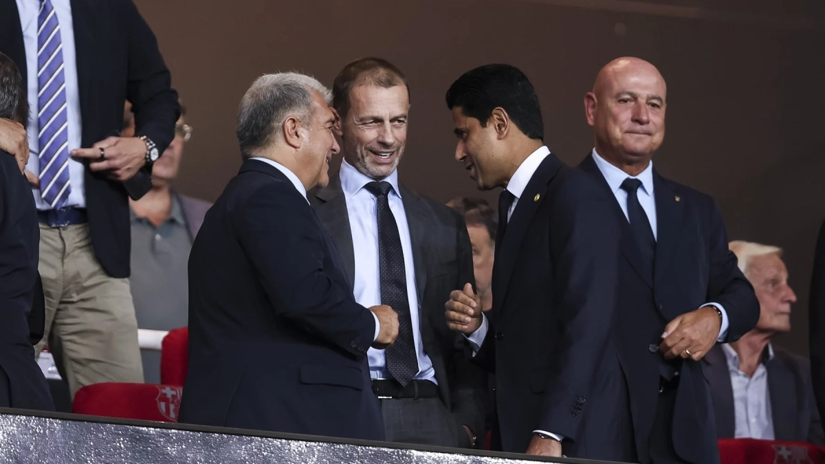 Laporta, Ceferin y Al Khelaïfi en el último Barça PSG Laporta, Ceferin y Al Khelaïfi en el último Barça PSG