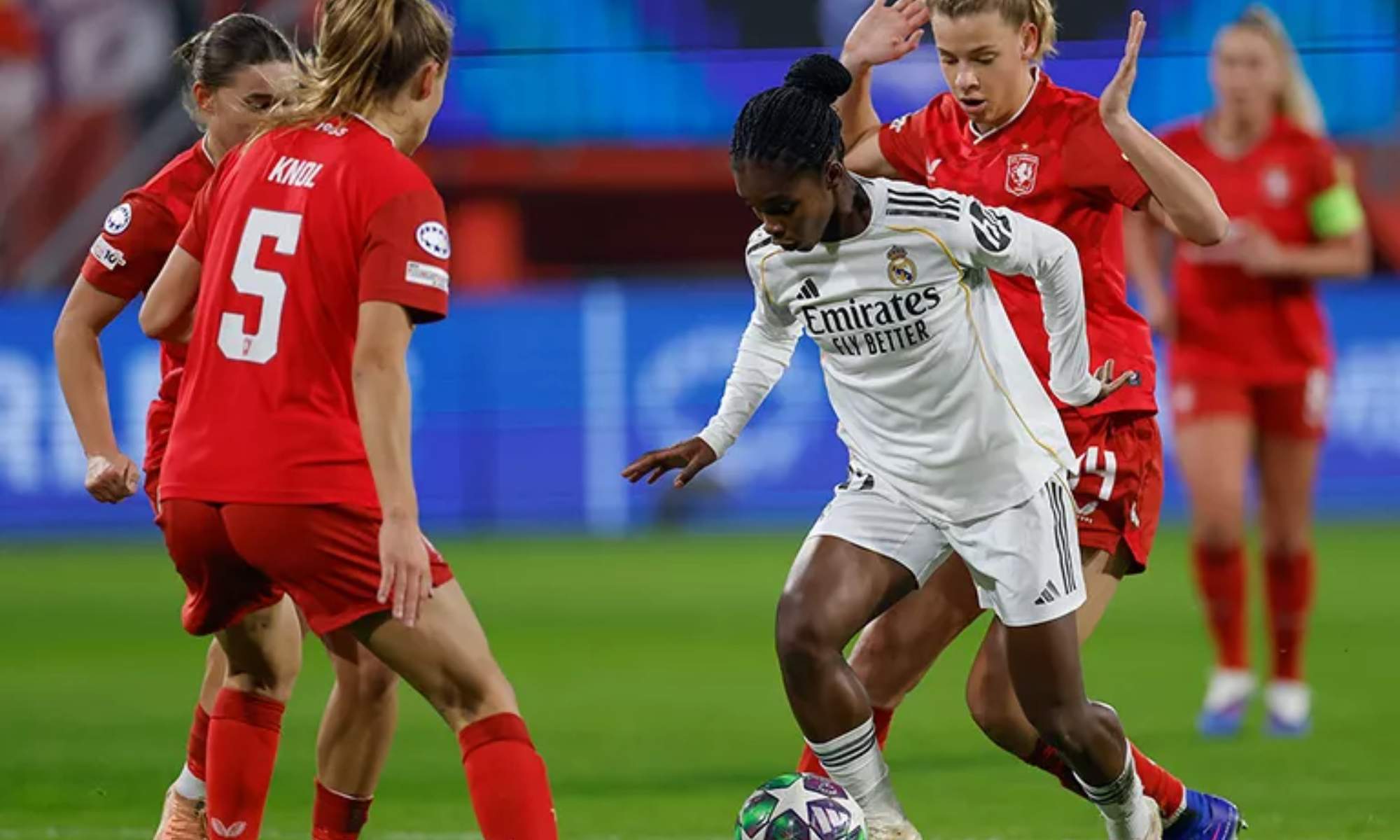 Linda Caicedo, en el partido de este miércoles disputado en Holanda ante el Twente.