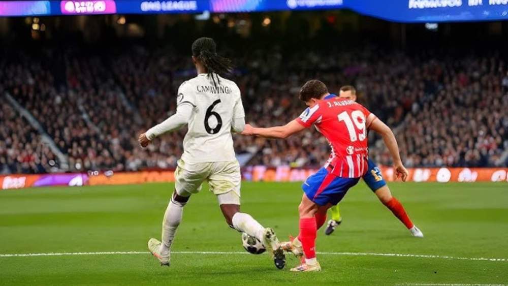 Julián Álvarez, en el partido de ida de la Champions contra el Real Madrid, cuando marcó un gol. Julián Álvarez, en el partido de ida de la Champions contra el Real Madrid, cuando marcó un gol.