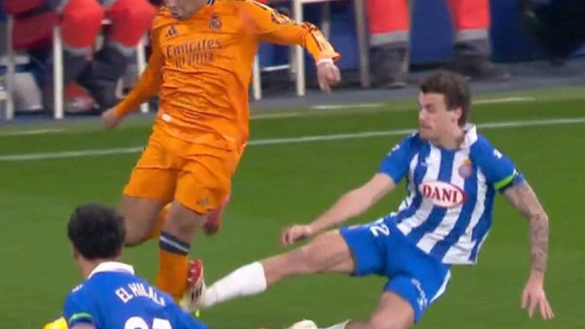 Entrada de Carlos Romero a Mbappé