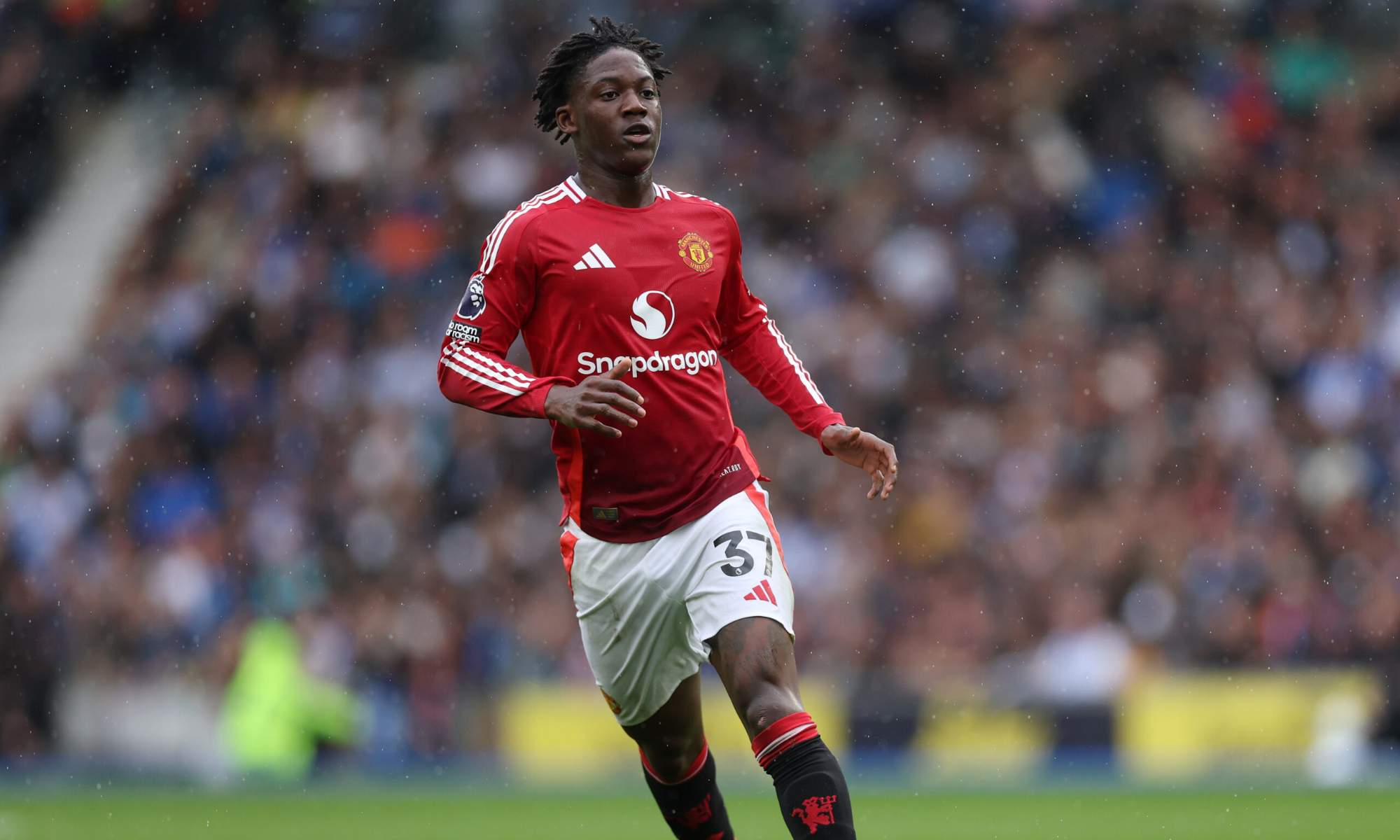 Kobbie Mainoo ha vuelto a ser relacionado con el Real Madrid desde Inglaterra.