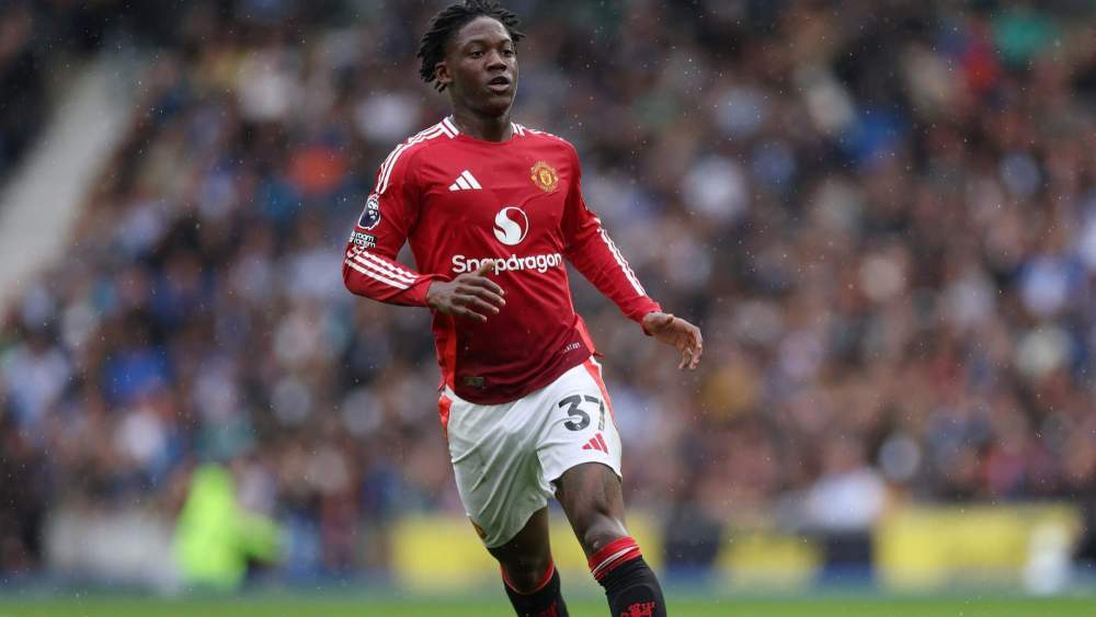 Kobbie Mainoo ha vuelto a ser relacionado con el Real Madrid desde Inglaterra.