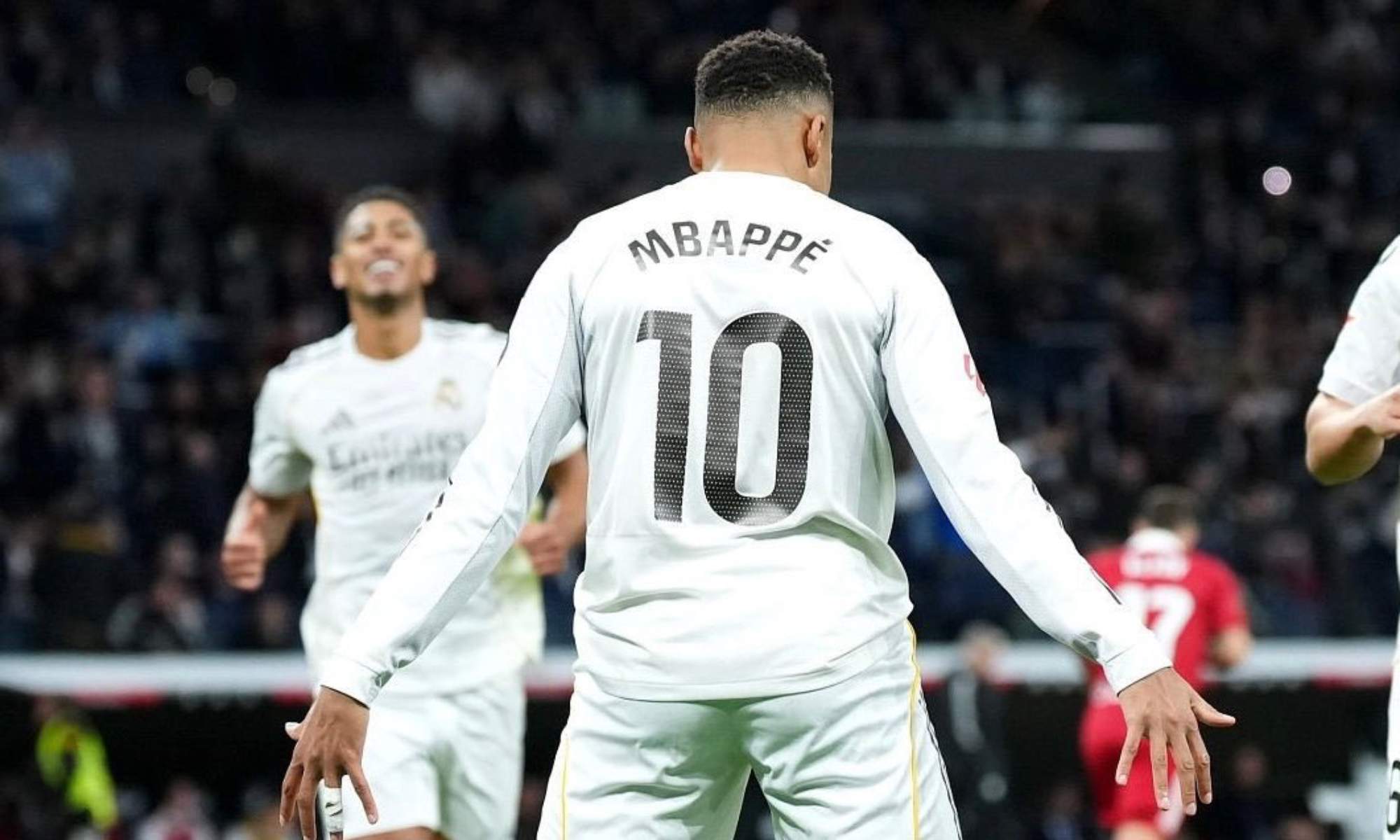 Kylian Mbappé hace historia con su gol ante el Sevilla.