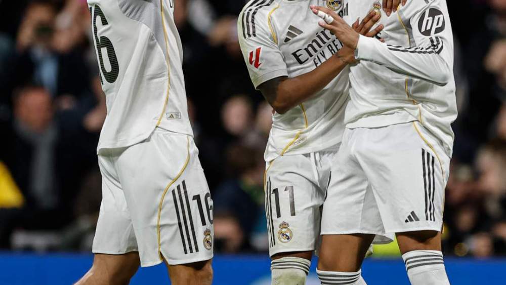 Jugadores del Real Madrid celebrando un gol. Jugadores del Real Madrid celebrando un gol.