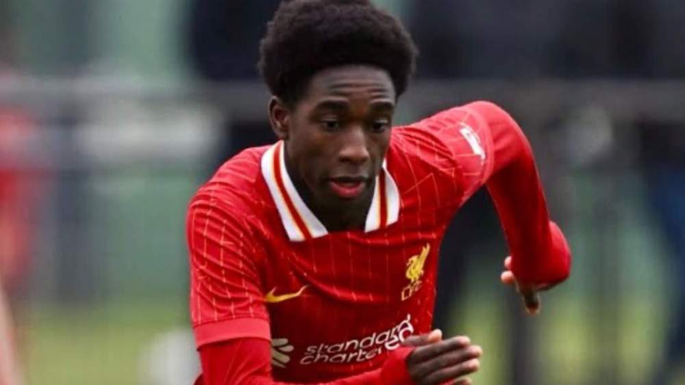 Joshua Abe, canterano del Liverpool, podría estar en la agenda del Real Madrid. Joshua Abe, canterano del Liverpool, podría estar en la agenda del Real Madrid.