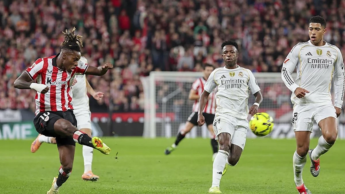 Nico Williams jugando contra el Real Madrid en esta temporada.