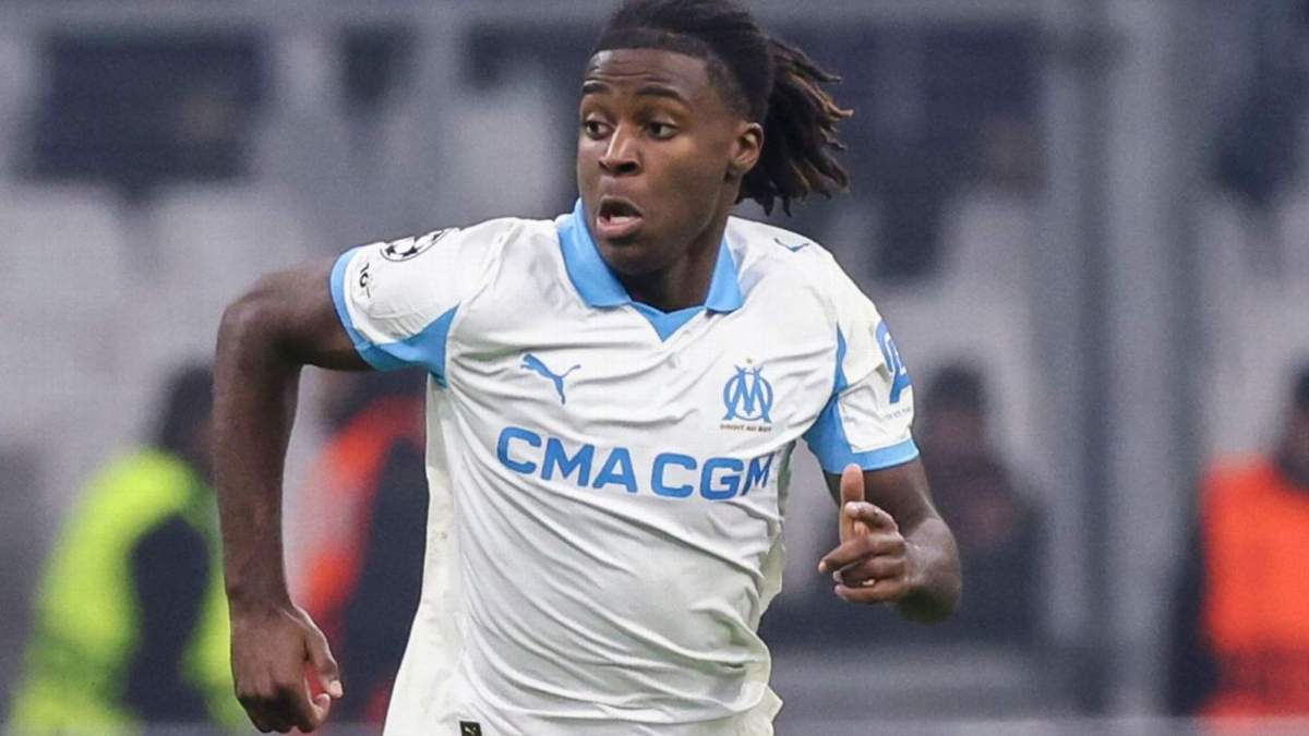 Bakola con el Marsella, objetivo del Real Madrid