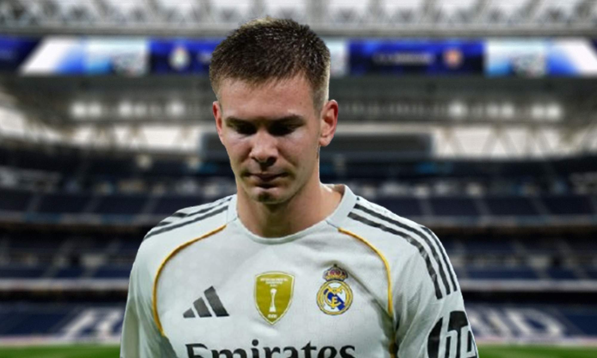 Franco Mastantuono con la camiseta del Real Madrid y el Santiago Bernabéu.
