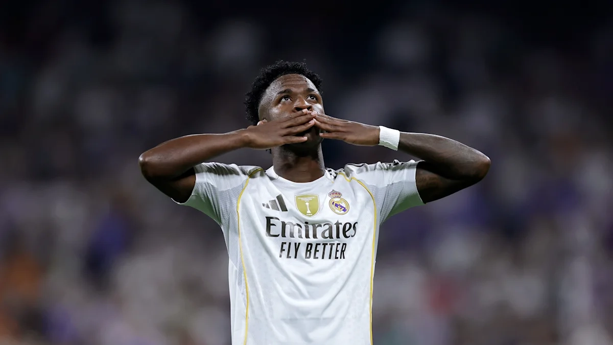 Vinícius Júnior celebrando un gol con el Real Madrid. 