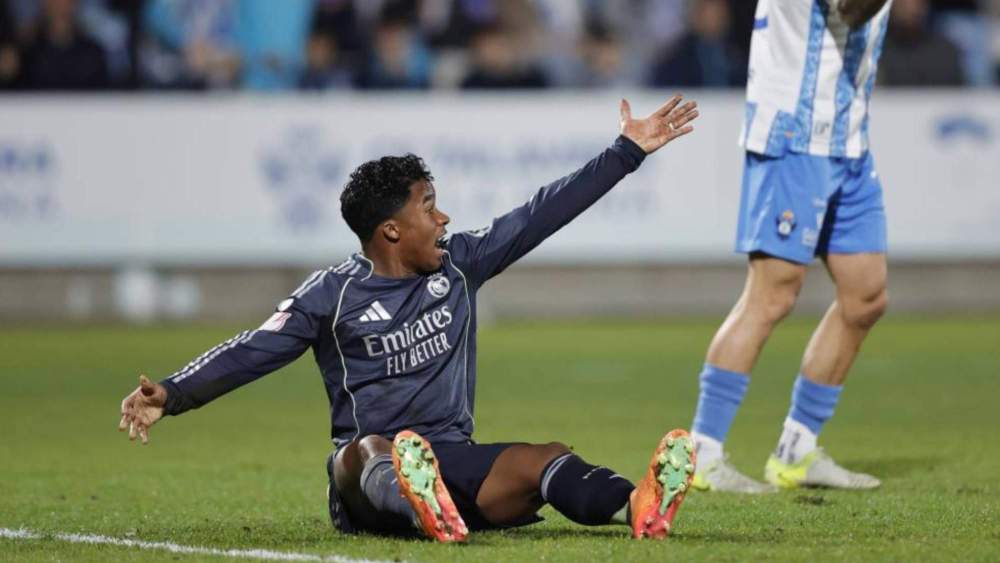 Endrick Felipe, durante un partido de esta temporada con el Real Madrid.