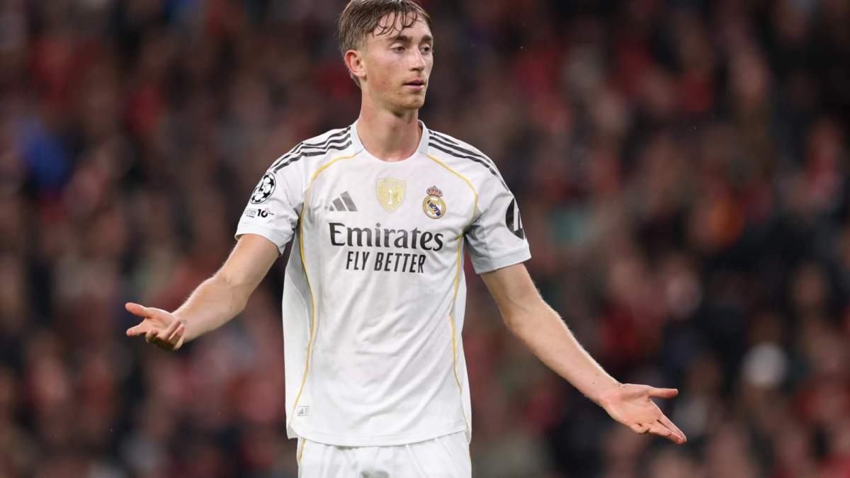 Dean Huijsen, durante un partido de esta temporada con el Real Madrid Dean Huijsen, durante un partido de esta temporada con el Real Madrid