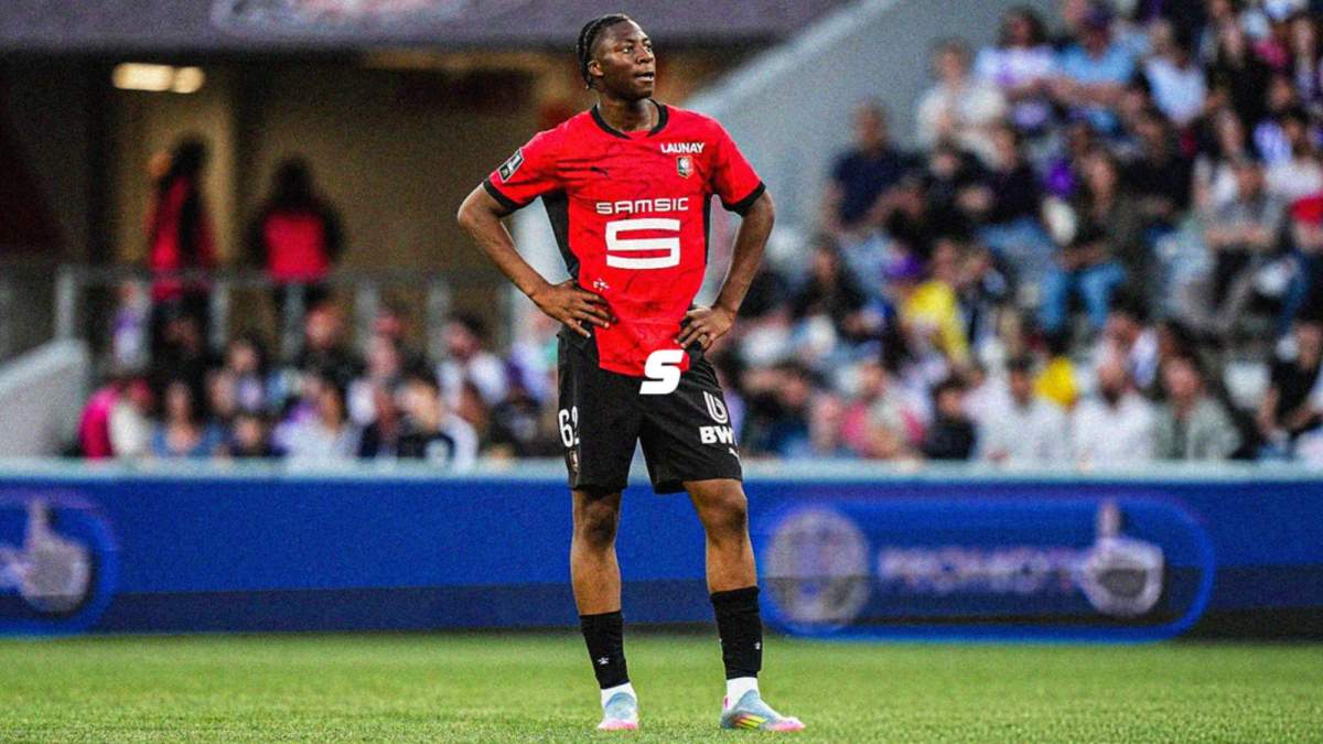 Mohammed Meite durante un partido del Stade Rennes