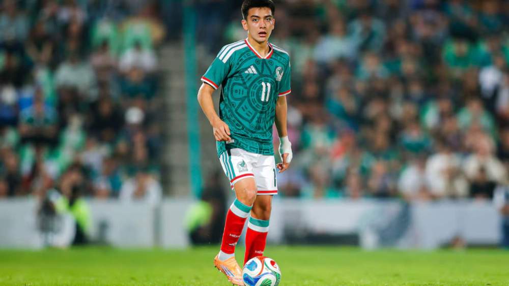 Gilberto Mora, durante un partido amistoso reciente con la Selección mejicana.