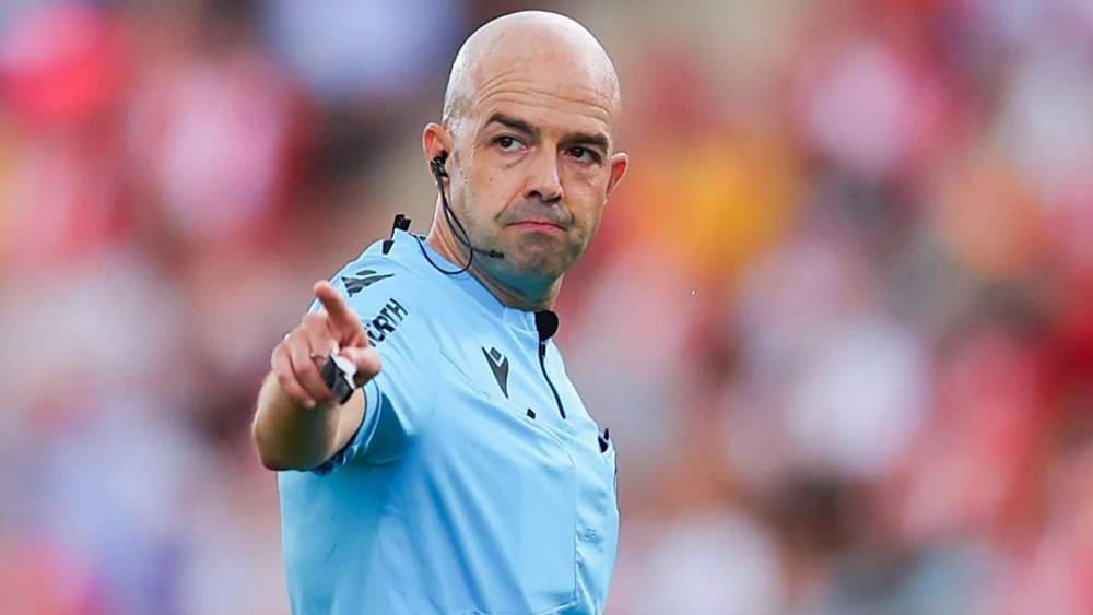 Pablo González Fuertes no estará presente en ningún partido de la Supercopa de España. Pablo González Fuertes no estará presente en ningún partido de la Supercopa de España.