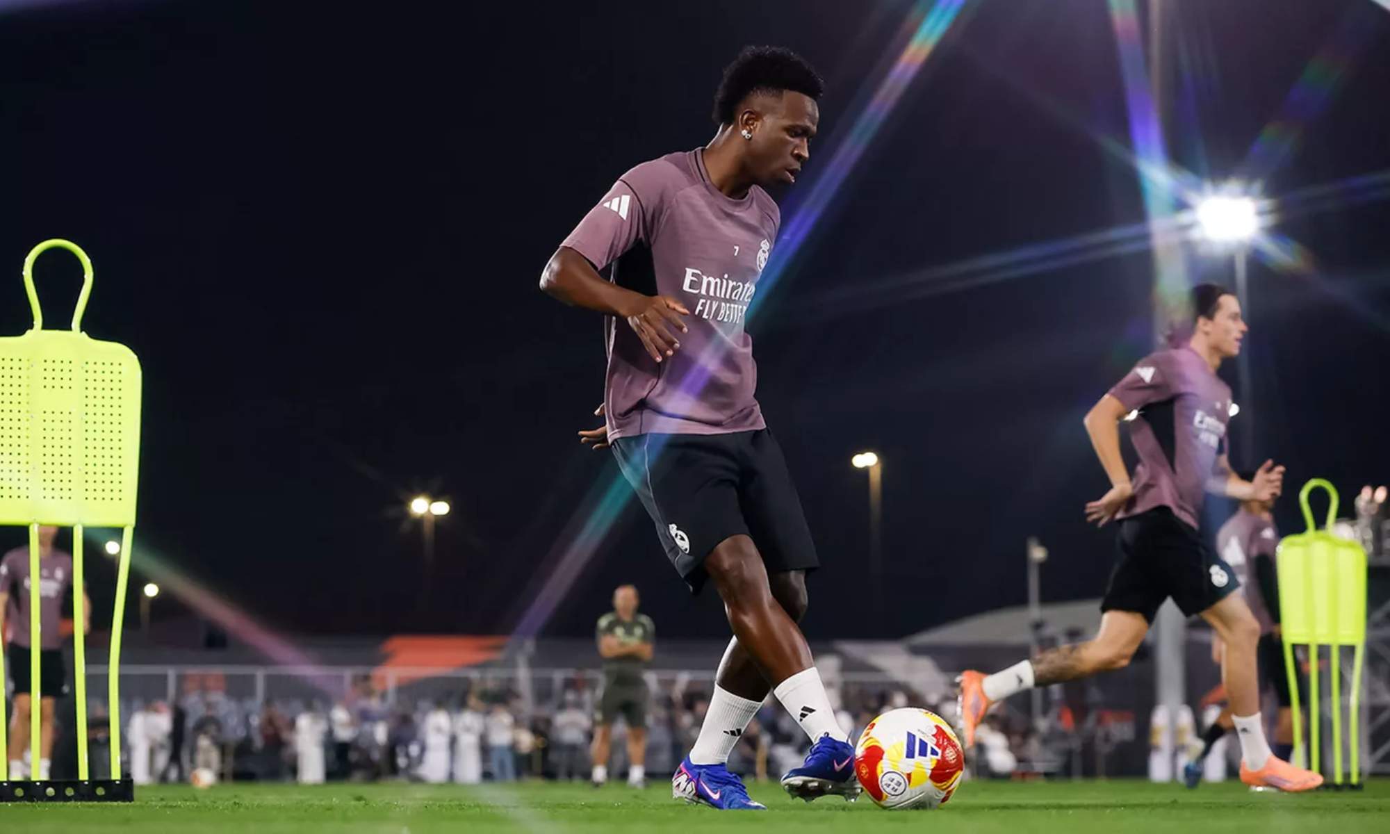 Vinicius Junior, en el entrenamiento del Real Madrid de esta tarde antes de enfrentarse el Atlético en la Supercopa de España.
