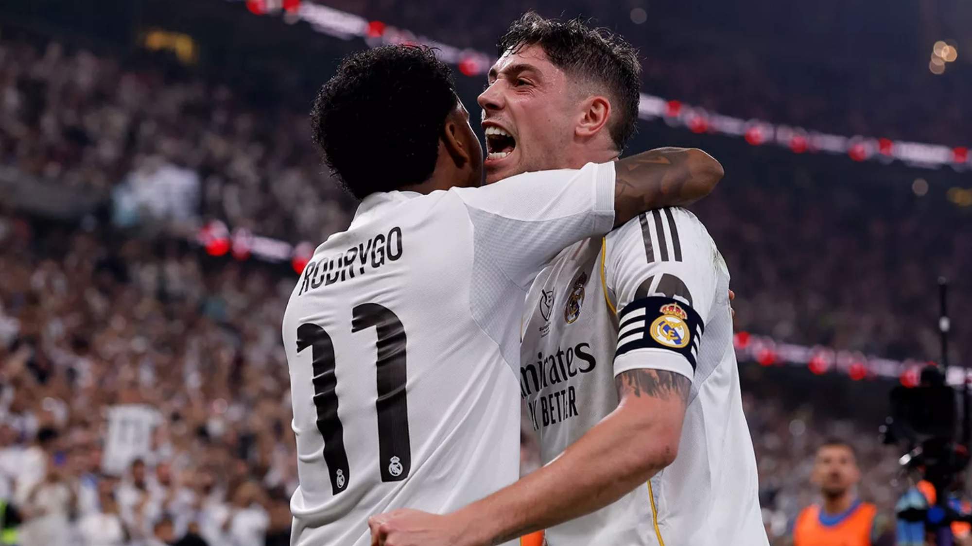 Valverde y Rodrygo celebrando sus goles