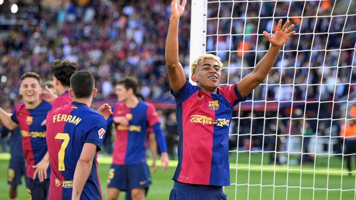 Lamine Yamal y compañeros del Barcelona Lamine Yamal y compañeros del Barcelona