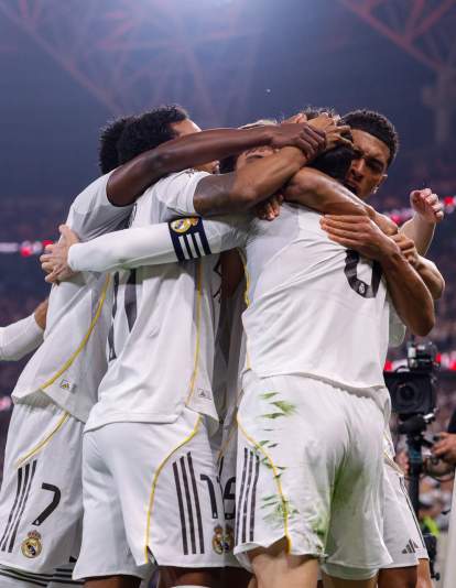 Jugadores del Real Madrid celebrando un gol. 
