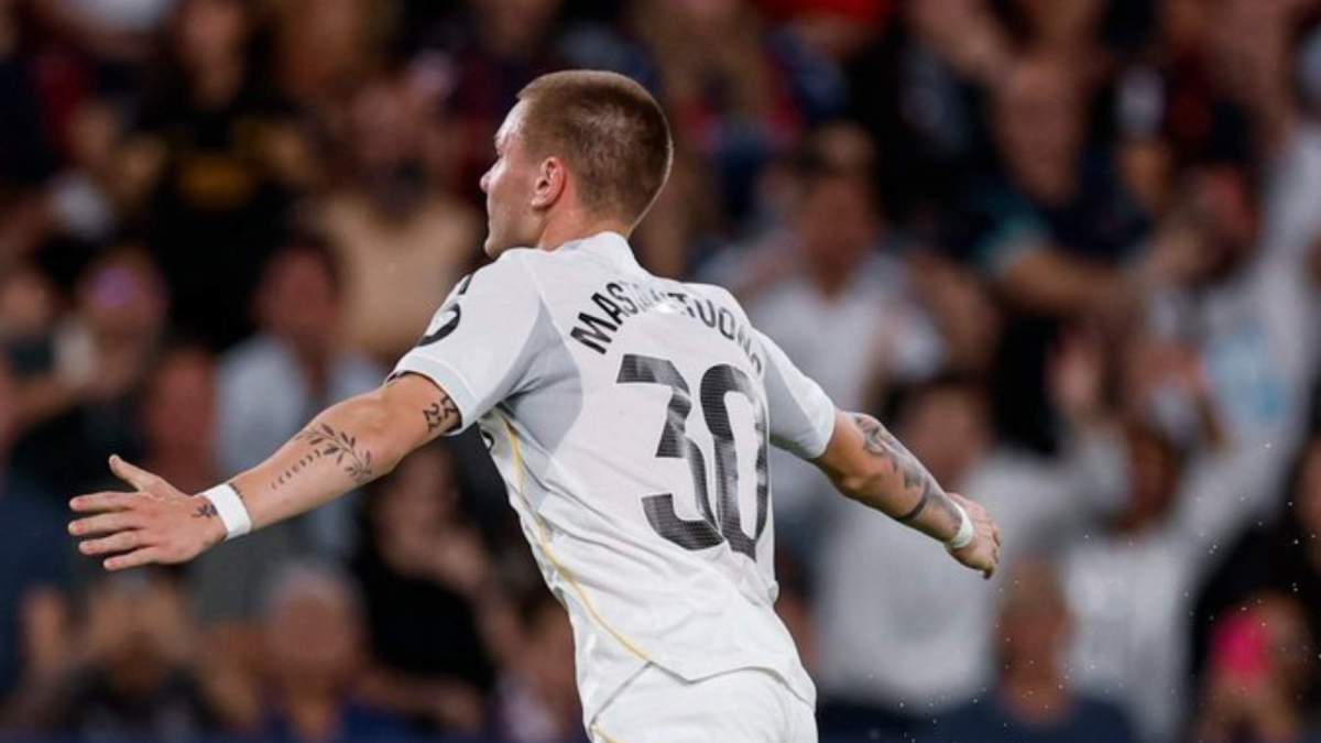 Franco Mastantuono celebrando su primer gol con el Real Madrid Franco Mastantuono celebrando su primer gol con el Real Madrid