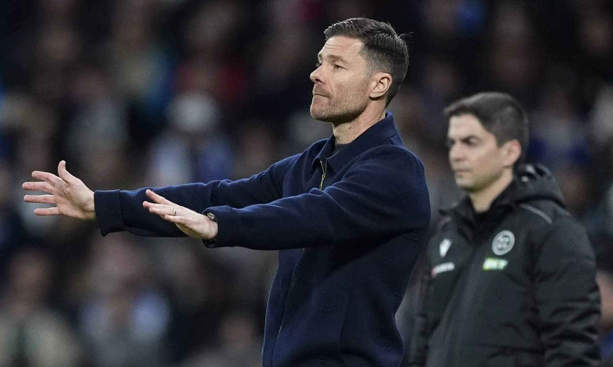 Xabi Alonso tiene una cláusula de confidencialidad que le impide hablar de los jugadores