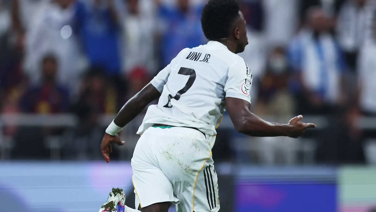 Vinícius Júnior celebrando un gol con el Real Madrid. 