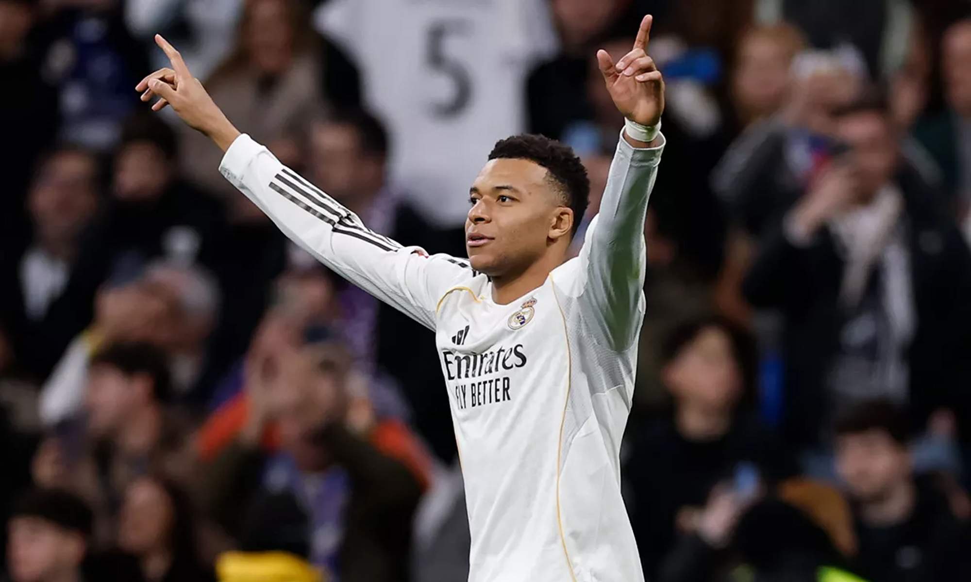 Kylian Mbappé celebrando un gol con el Real Madrid. 