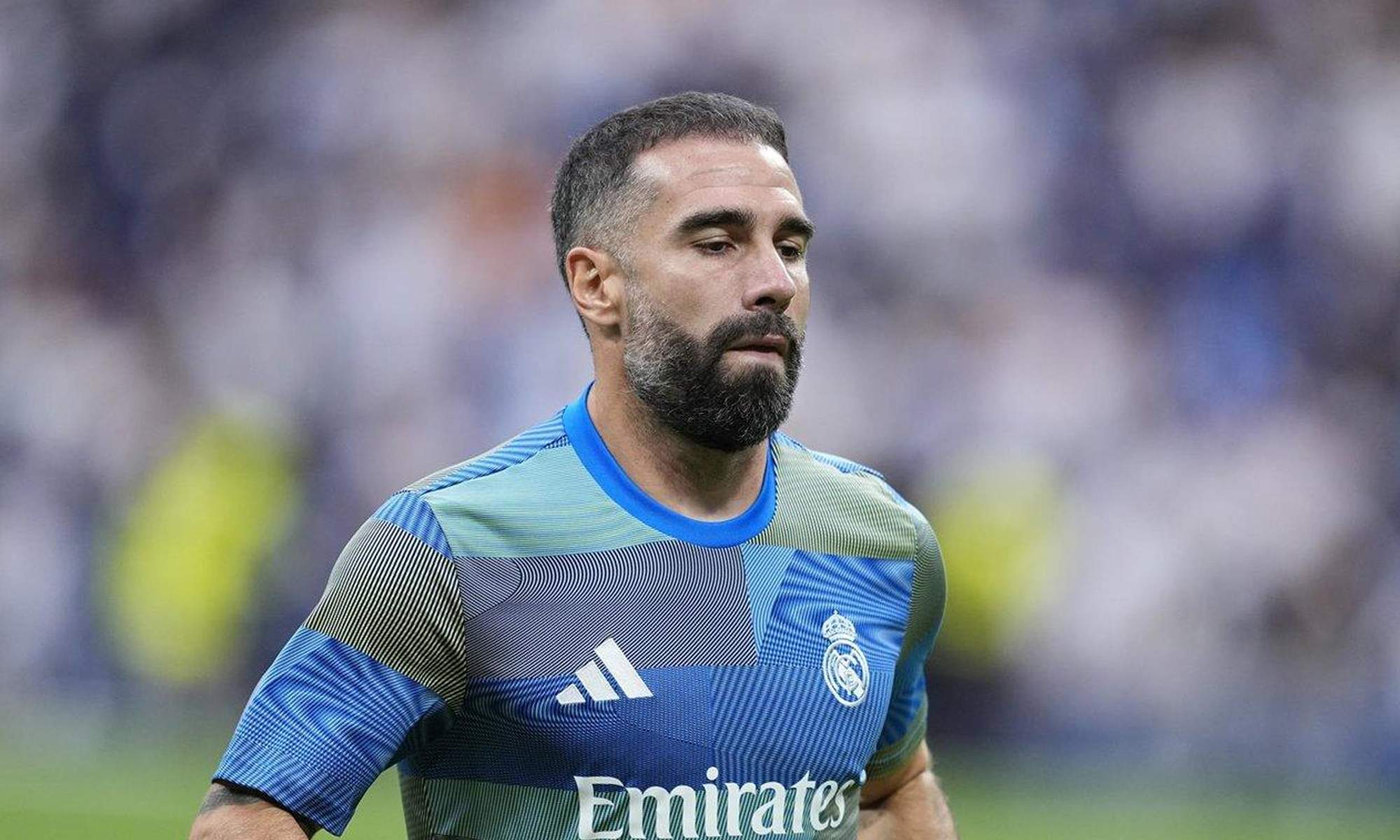 Dani Carvajal durante un calentamiento con el Real Madrid. 