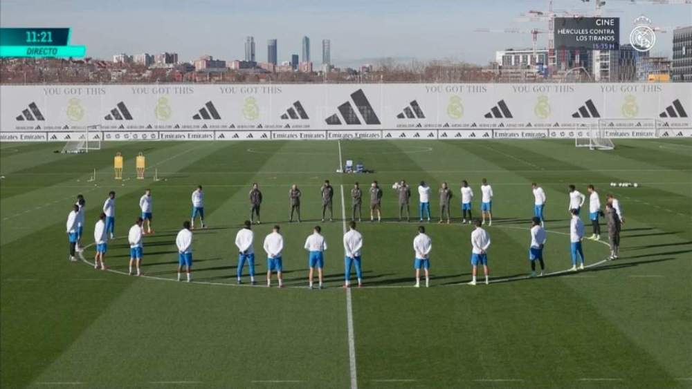 Minuto de silencio previo al entrenamiento