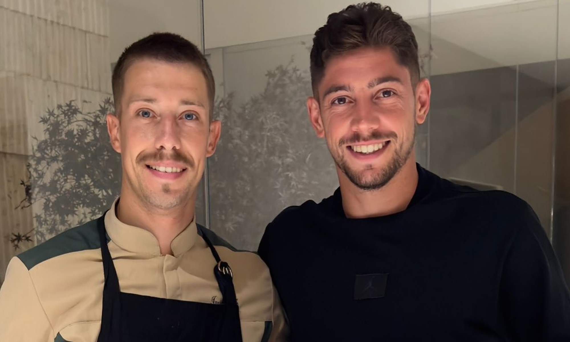 Fede Valverde y el chef Javier Valle.