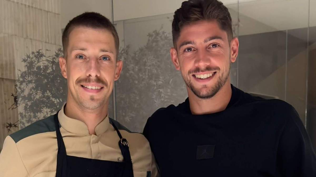 Fede Valverde y el chef Javier Valle.