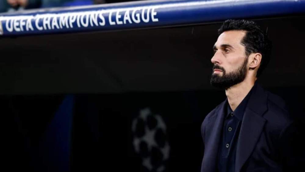 Álvaro Arbeloa, en el banquillo del Santiago Bernabéu en el duelo contra el Mónaco.