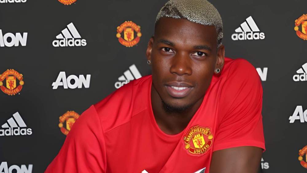 Paul Pogba prefirió el Manchester United al Real Madrid. Paul Pogba prefirió el Manchester United al Real Madrid.