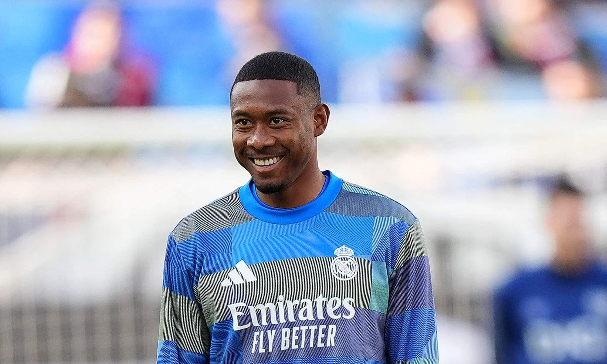 David Alaba durante un calentamiento con el Real Madrid.