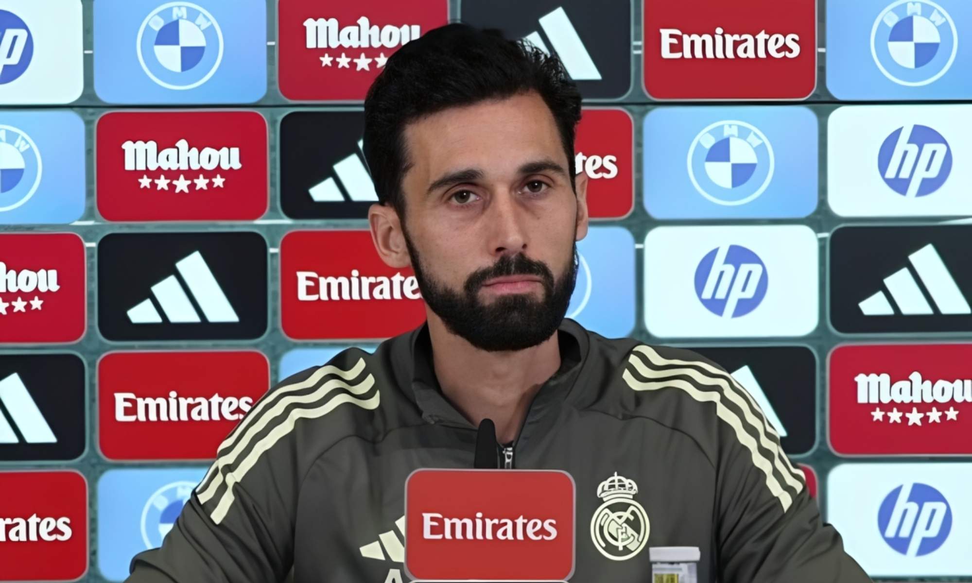 Álvaro Arbeloa evita hablar de la situación contractual de Vinicius Junior