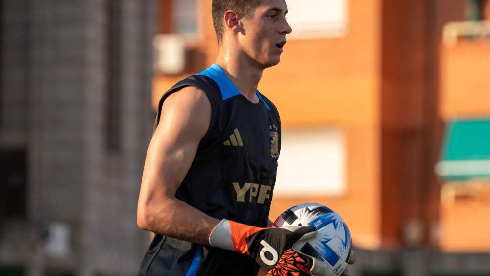José Castelau en un entrenamiento con Argentina.