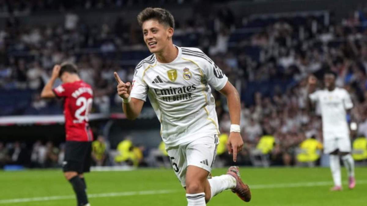 Arda Güler celebrando su gol ante el Mallorca