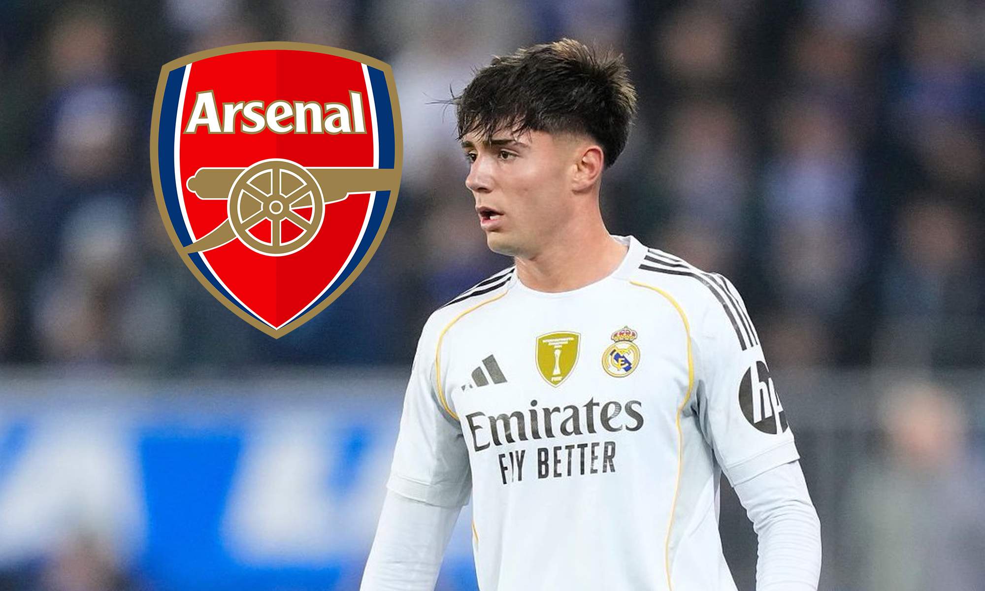 Víctor Valdepeñas jugando un partido con el Real Madrid y el escudo del Arsenal.