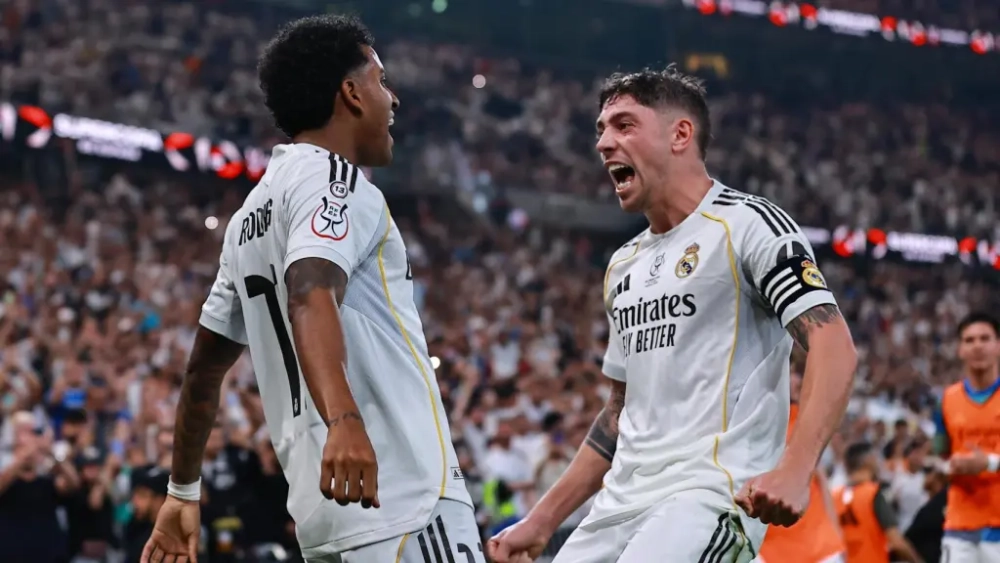 Rodrygo Goes y Fede Valverde celebrando un gol con el Real Madrid.