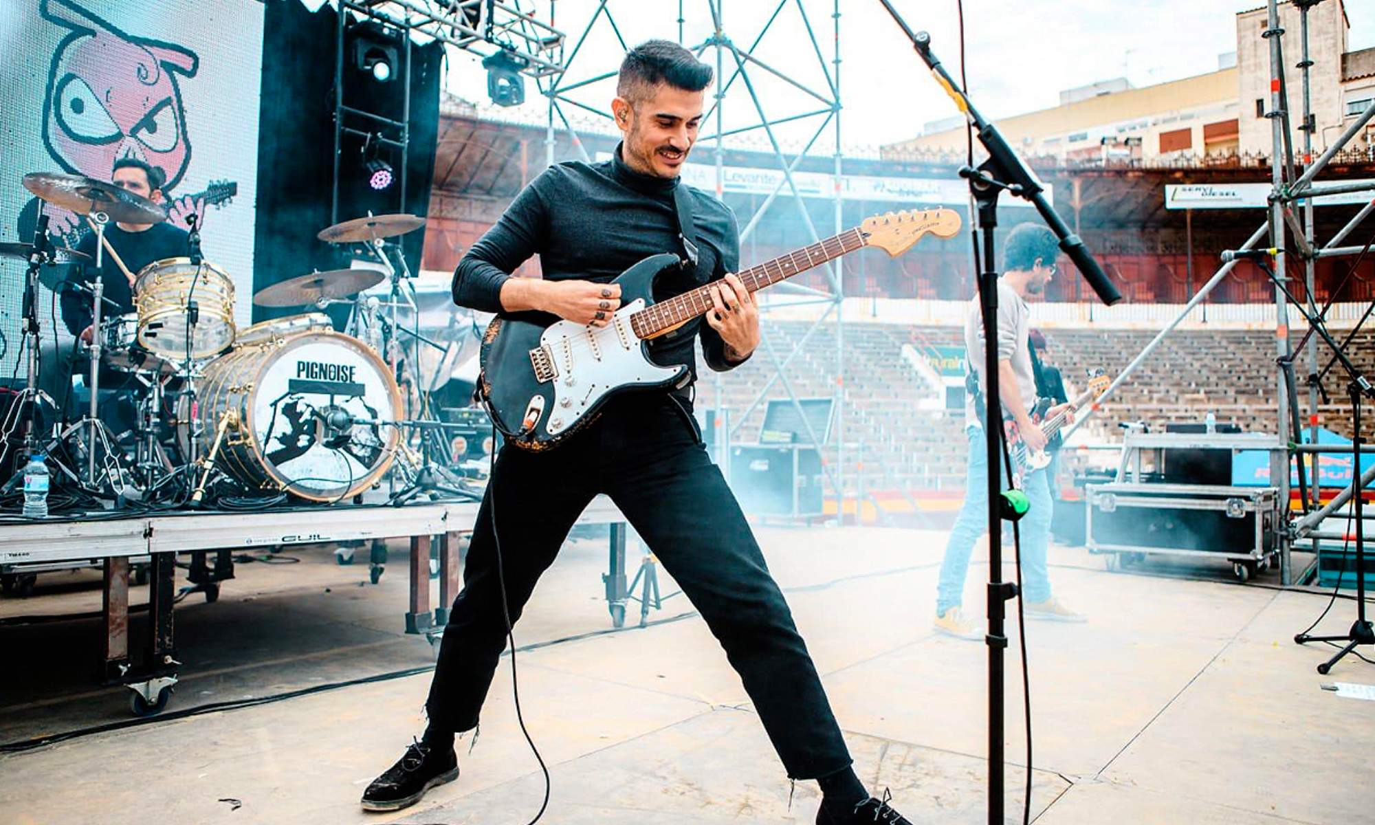 Álvaro Benito sigue desarrollando una gran trayectoria en el mundo de la música