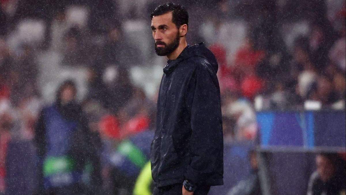 Álvaro Arbeloa durante el partido contra el Benfica