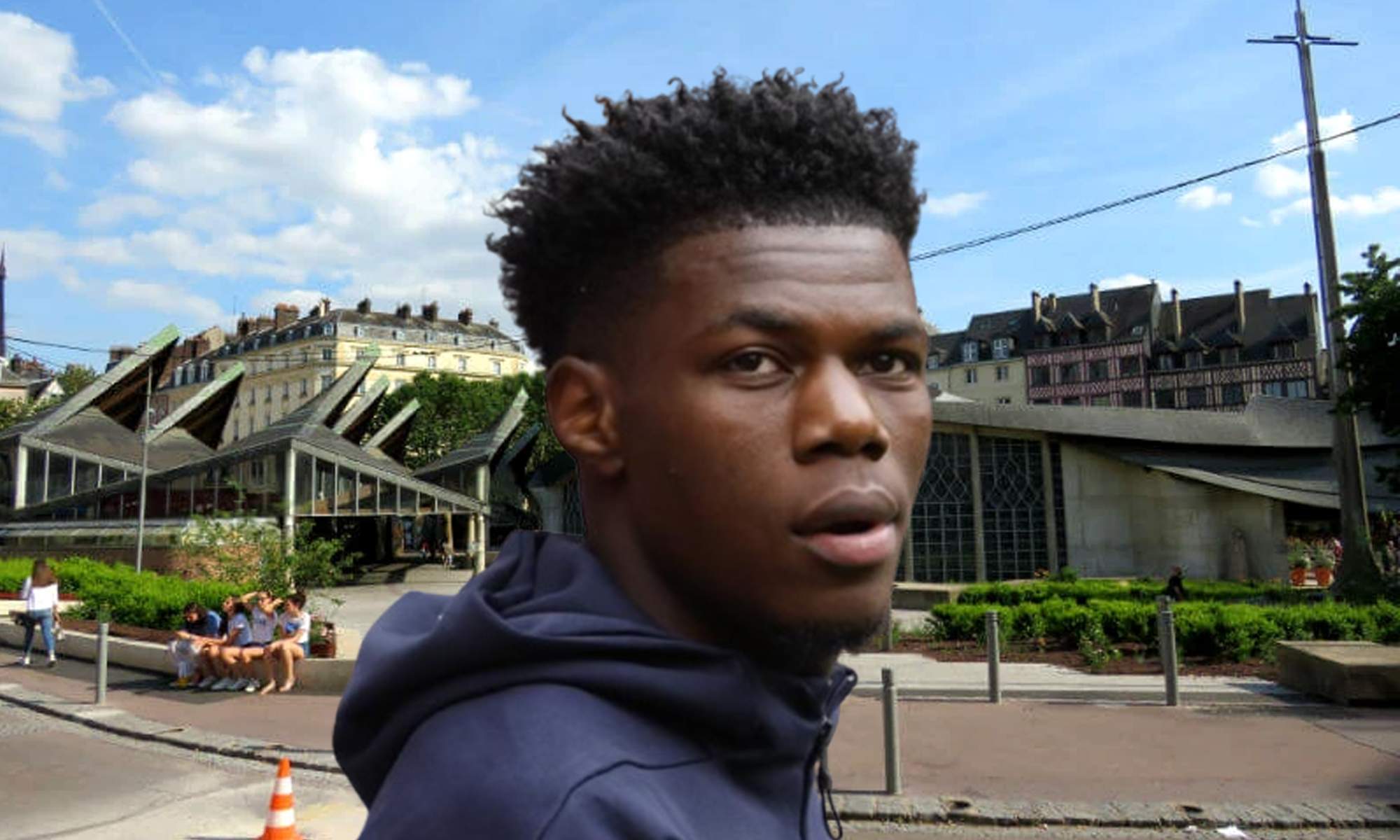 Aurélien Tchouaméni y una foto de Rouen. Aurélien Tchouaméni y una foto de Rouen.