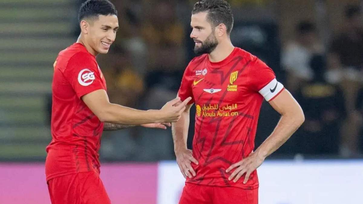 Nacho Fernández durante un partido con Al Qadsiyah FC Nacho Fernández durante un partido con Al Qadsiyah FC