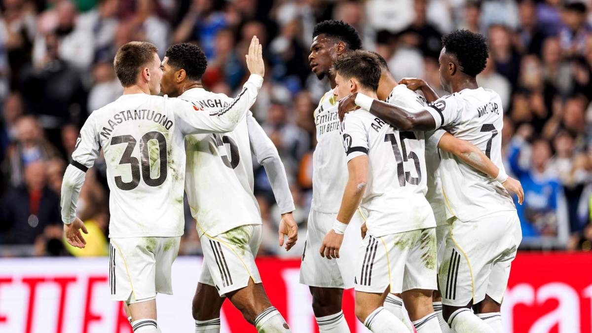 Jugadores del Real Madrid celebrando un gol. Jugadores del Real Madrid celebrando un gol.