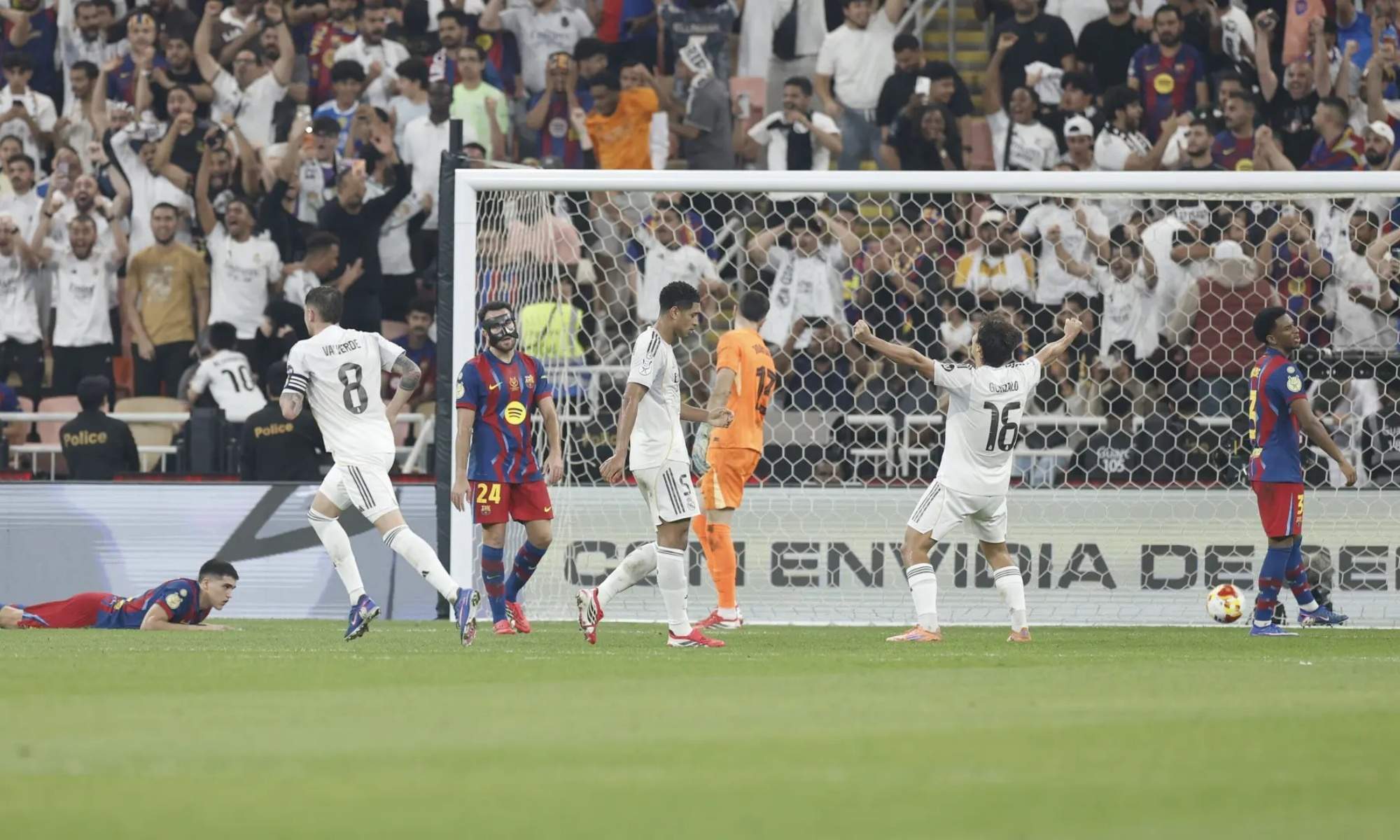 La Inteligencia Artificial separa por un 1% la probabilidad de Real Madrid y Barça de ganar LaLiga La Inteligencia Artificial separa por un 1% la probabilidad de Real Madrid y Barça de ganar LaLiga